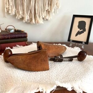 Vintage Adjustable Wooden Shoe Tree Forms (3993)